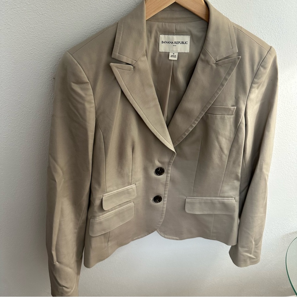 Banana Republic Suit Tan size 8 Women - Picture 5 of 14